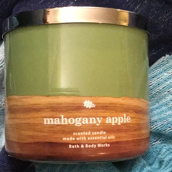 Bath & Body Works Other - 🍏. Bath and body works mahogany apple candle